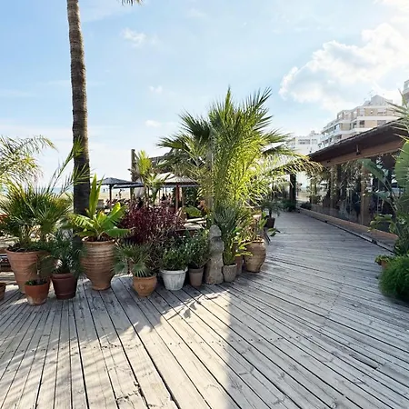 Seaside Makenzie- 50m To Apartment Larnaka