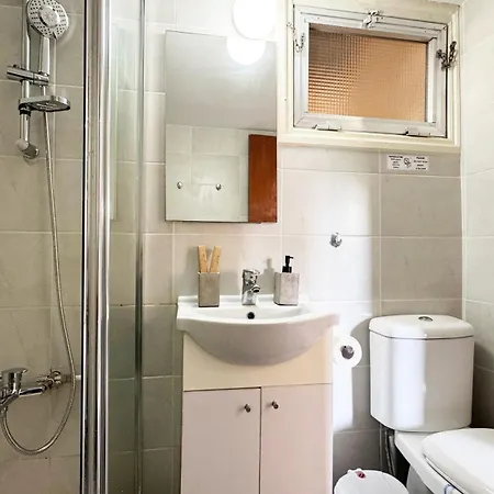 Seaside Makenzie- 50m To * Larnaca